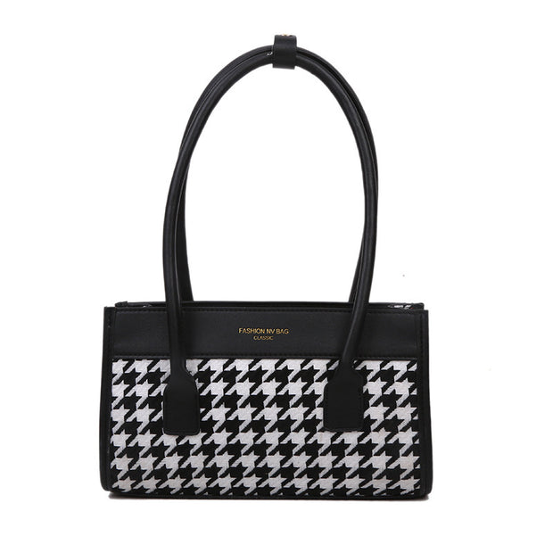 Versatile Plaid Hand Carry Bags