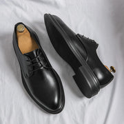 Glossy men fashion Leather Shoes