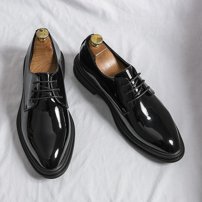 Glossy men fashion Leather Shoes